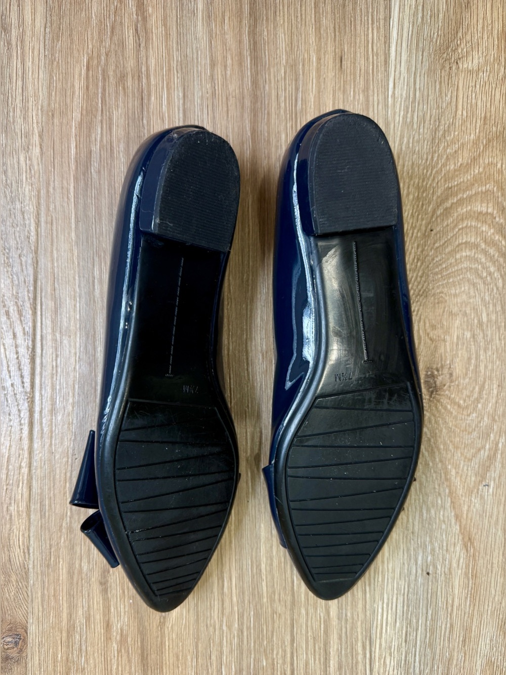 VANELi Navy Patent Bow Ballet Flats Size 7.5M - Picture 6 of 8